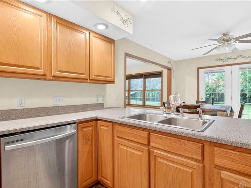 1185 Huron Court, Sidney, OH 45365 Photo 14