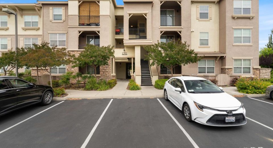 1251 Whitney Ranch Pkwy ##1236, Unit #1236, Rocklin, CA 95765 Photo