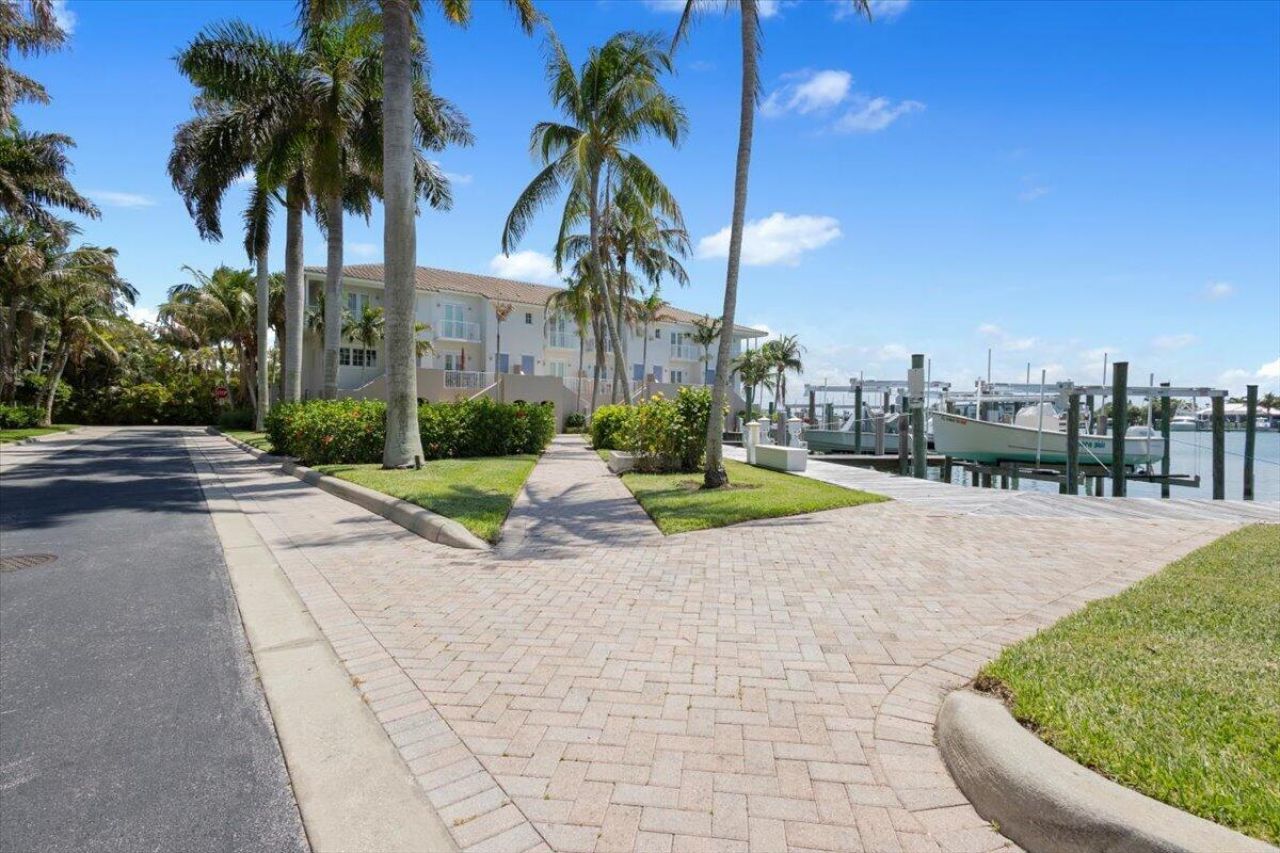 1581 Bow Line Road, Fort Pierce, FL 34949 Photo