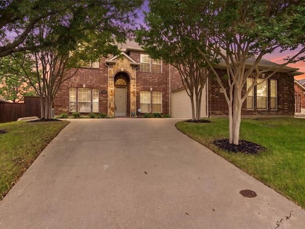 2305 Trickling Creek Drive, Garland, TX 75041