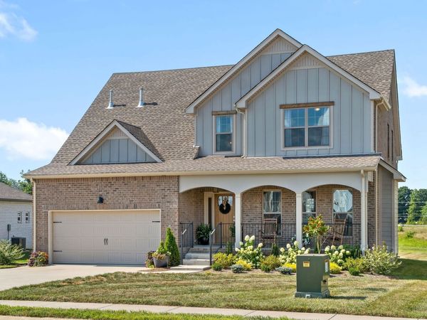 732 Jersey Dr, Clarksville, TN 37043