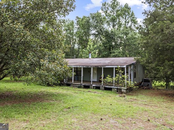 916 N Emanuel Barrow Road, Claxton, GA 30417