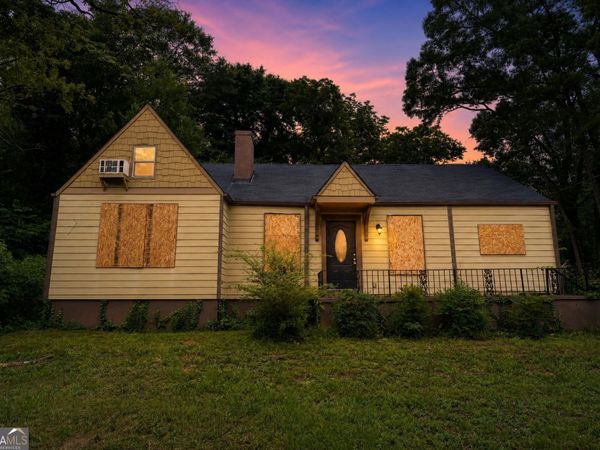3426 Glenwood Road, Decatur, GA 30032