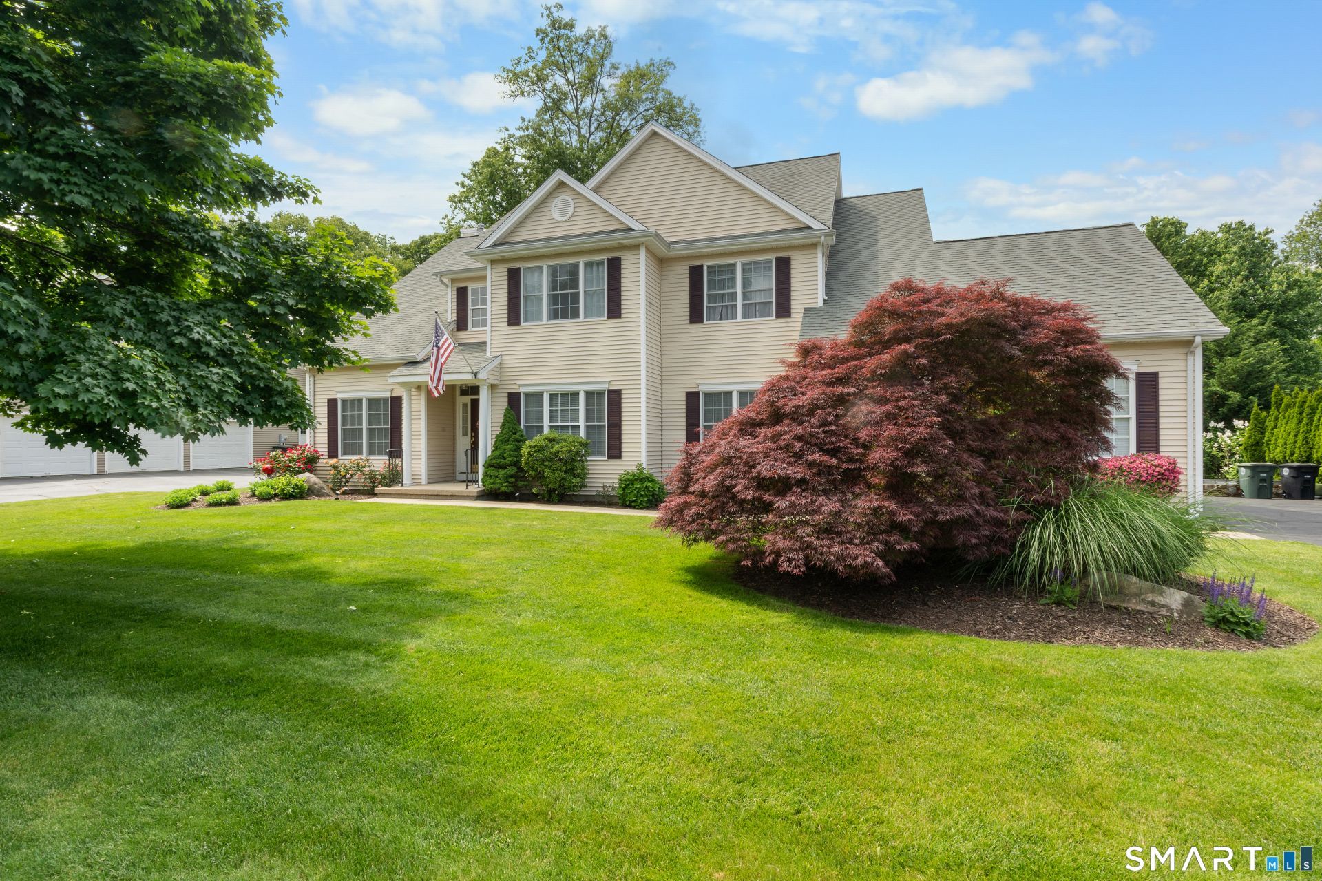 34 River Highlands, Milford, CT 06461 Main Photo