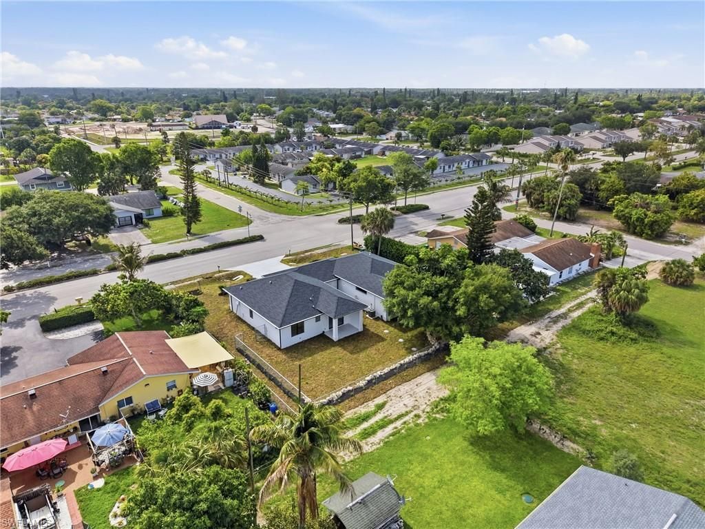 1819 Sunshine Blvd , Naples, FL 34116 Photo