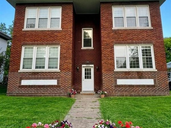 2406 Edison Avenue , Granite City, IL 62040