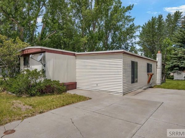 200 Holly Street, REXBURG, ID 83440