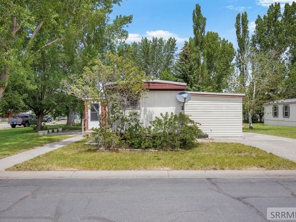 200 Holly Street, REXBURG, ID 83440