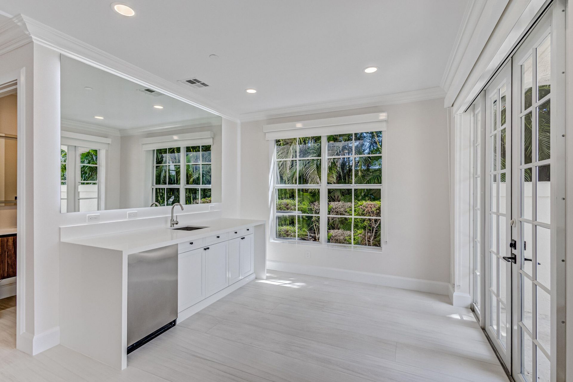27 Marina Gardens Drive, Palm Beach Gardens, FL 33410 Photo