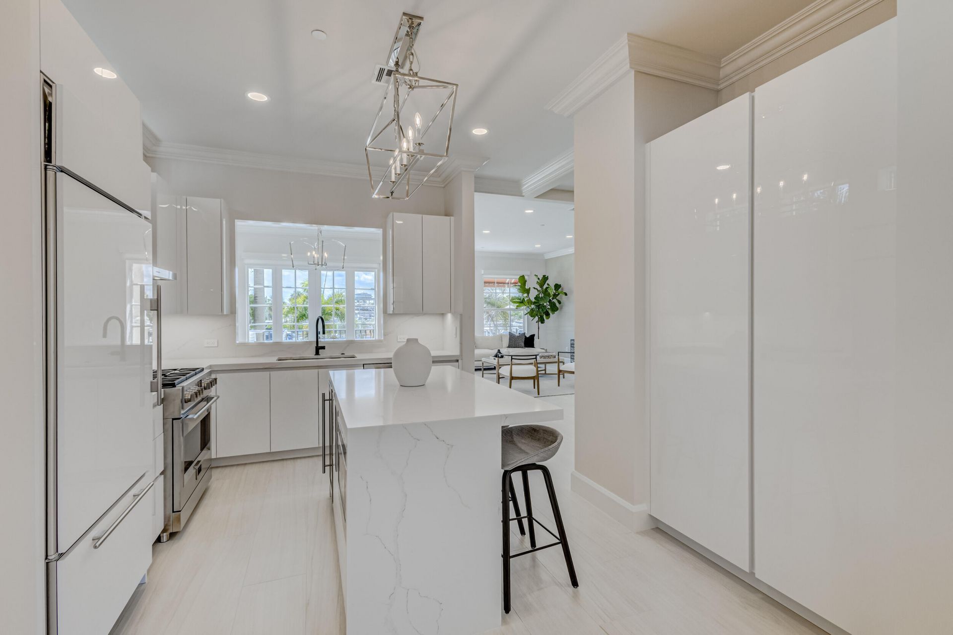 27 Marina Gardens Drive, Palm Beach Gardens, FL 33410 Photo