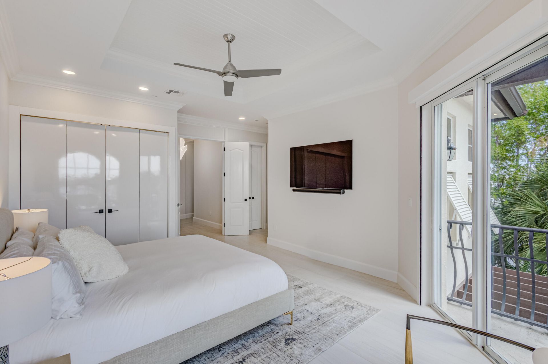 27 Marina Gardens Drive, Palm Beach Gardens, FL 33410 Photo