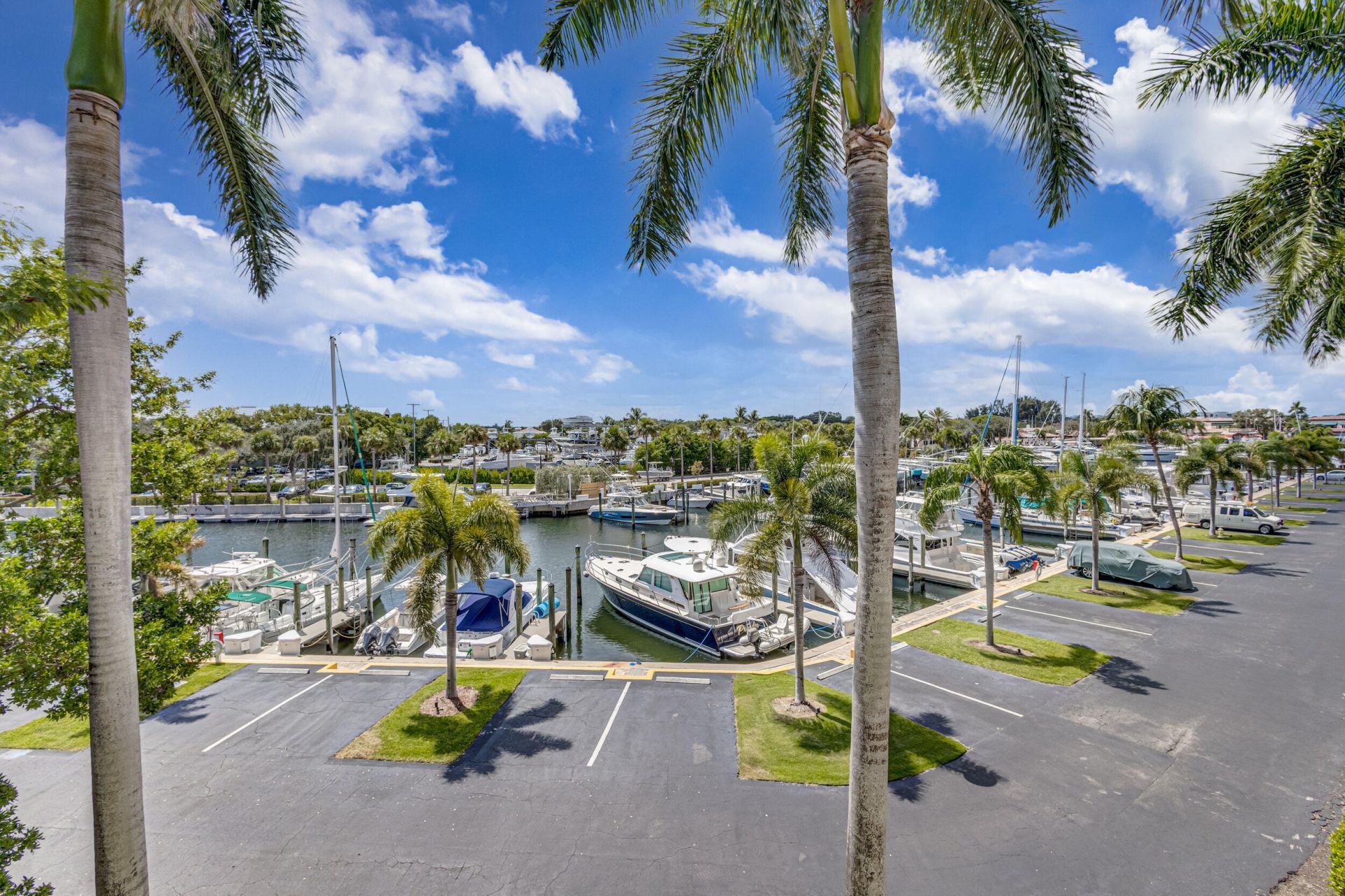 27 Marina Gardens Drive, Palm Beach Gardens, FL 33410 Photo