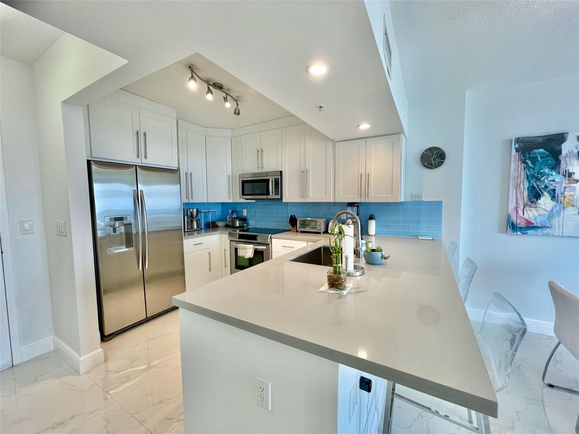 3020 NE 32nd Street, Unit 905, Fort Lauderdale, FL 33306 Photo