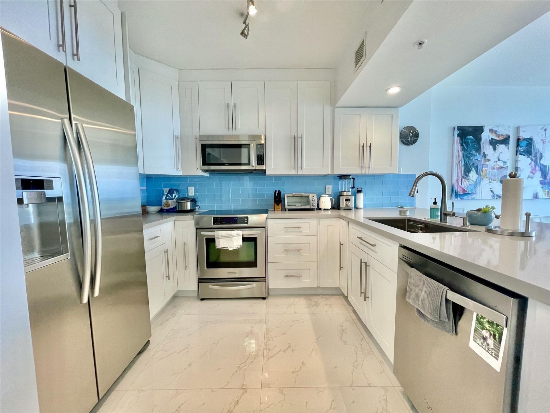 3020 NE 32nd Street, Unit 905, Fort Lauderdale, FL 33306 Photo
