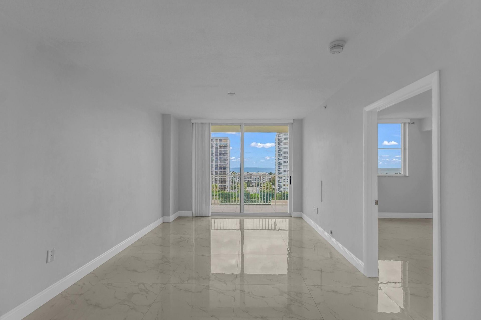 3020 NE 32nd Street, Unit 905, Fort Lauderdale, FL 33306 Photo