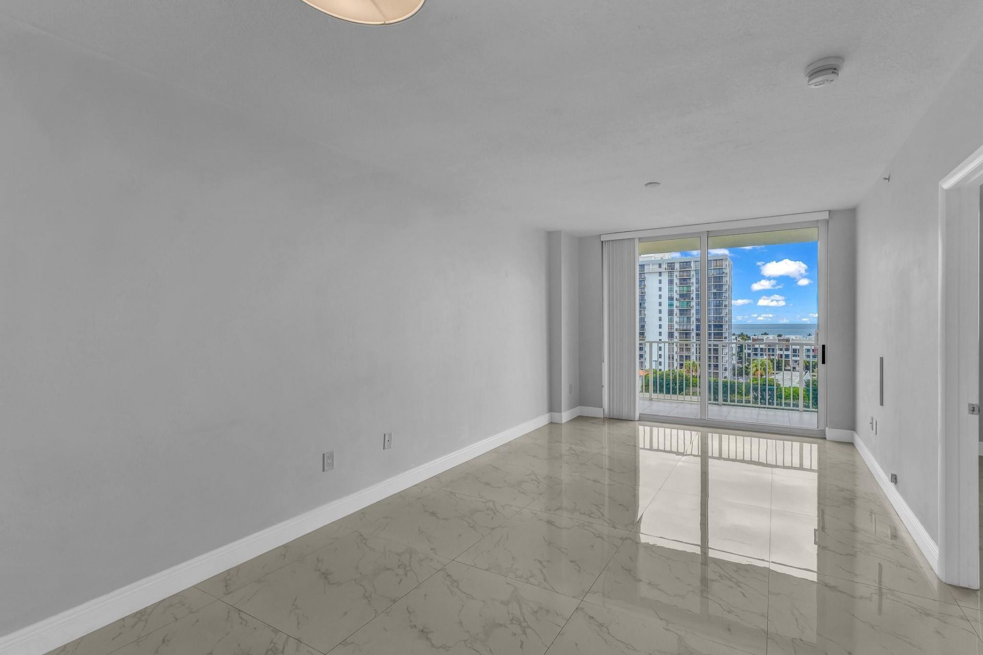 3020 NE 32nd Street, Unit 905, Fort Lauderdale, FL 33306 Photo