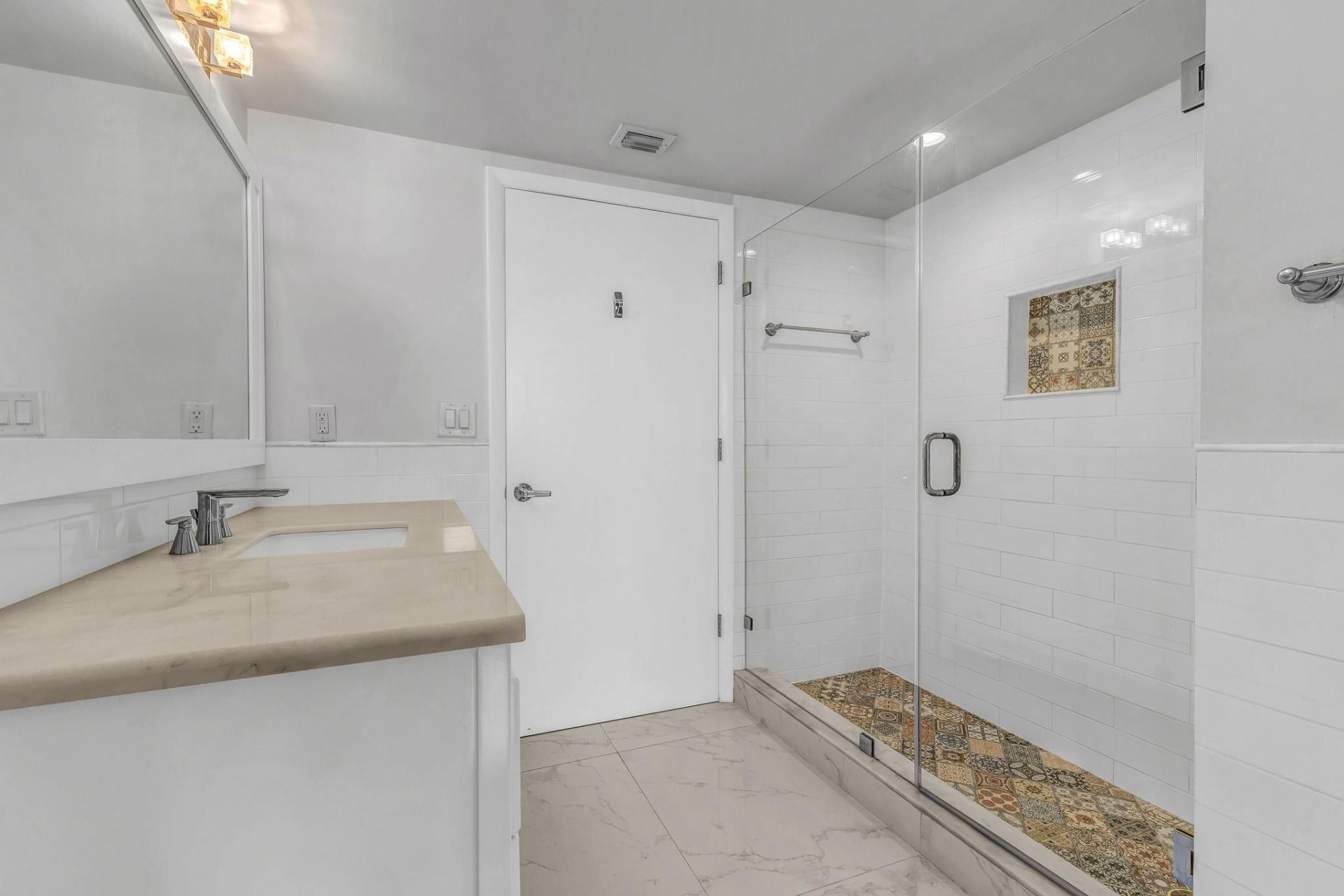 3020 NE 32nd Street, Unit 905, Fort Lauderdale, FL 33306 Photo