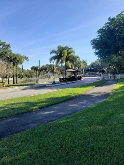 4259 NW Wood Ride Road, Unit E, Boynton Beach, FL 33436 Photo