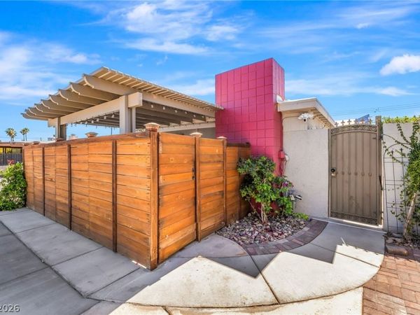 5149 Poncho Circle, Unit 4, Las Vegas, NV 89119