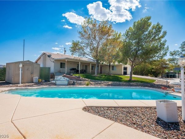 6990 W Richmar Avenue, Las Vegas, NV 89178