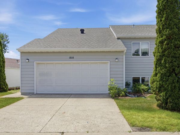 1818 34th Street S, Fargo, ND 58103