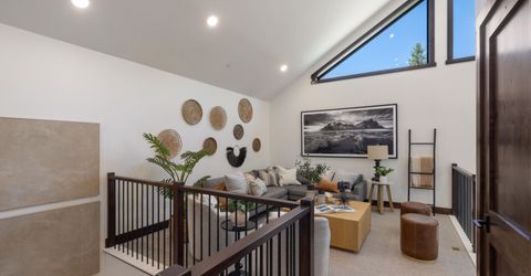 148 Sierra Colina Drive, Unit 35, Stateline, NV 89449 Photo