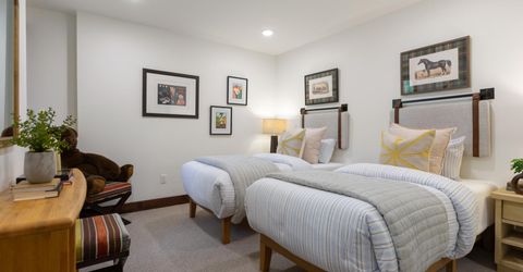 148 Sierra Colina Drive, Unit 35, Stateline, NV 89449 Photo
