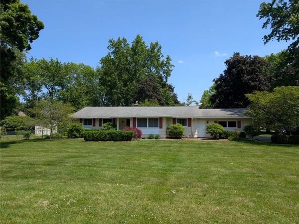 113 Timberline Drive , Penfield, NY 14526