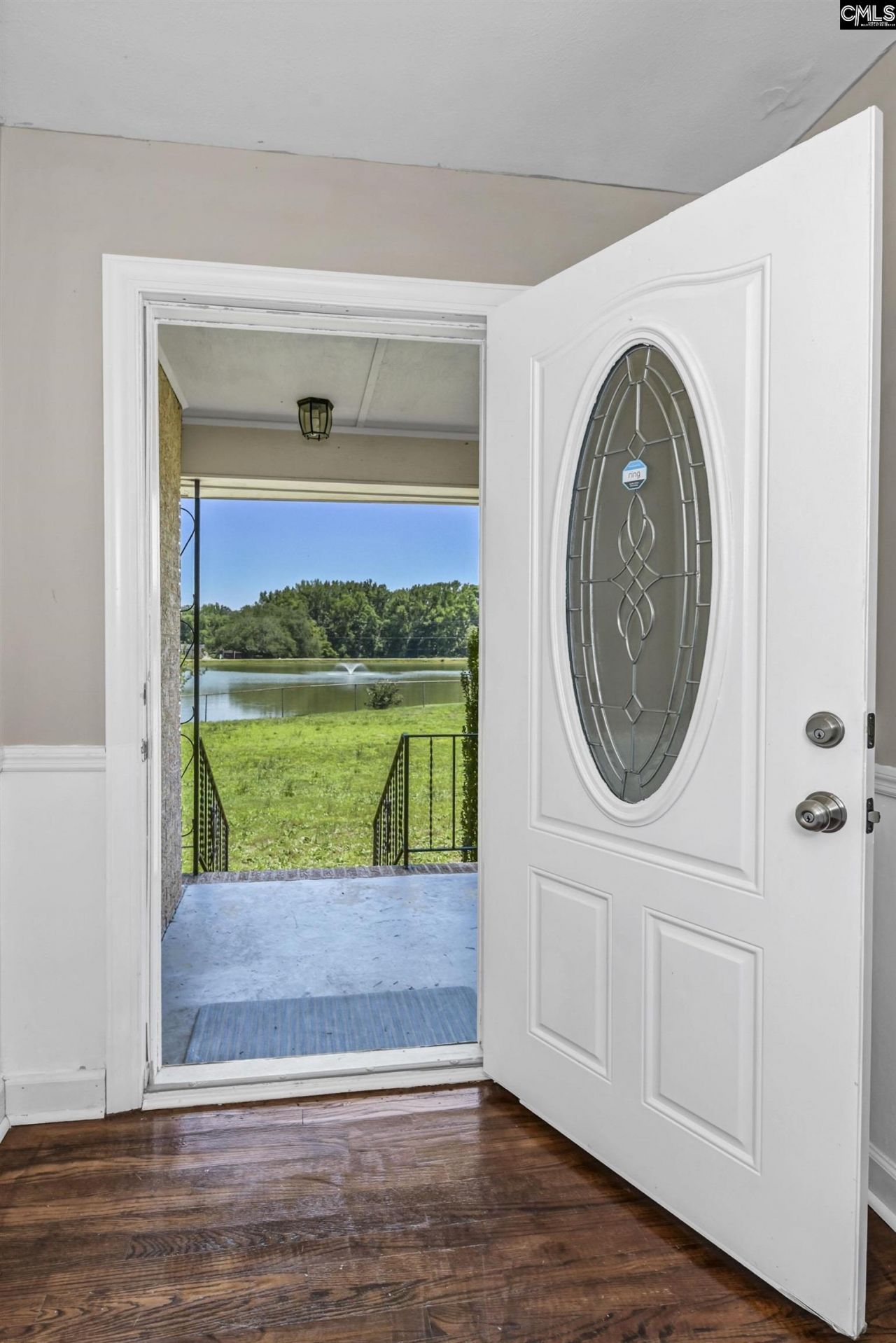 303 Nell Street  Photo 12