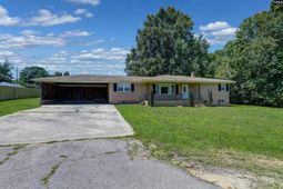 303 Nell Street  photo 4