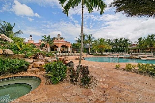 8597 Via Garibaldi Cir , Unit 207, Estero, FL 33928 Photo