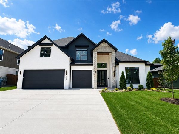 103 NW Trail Ridge Road , Bentonville, AR 72712