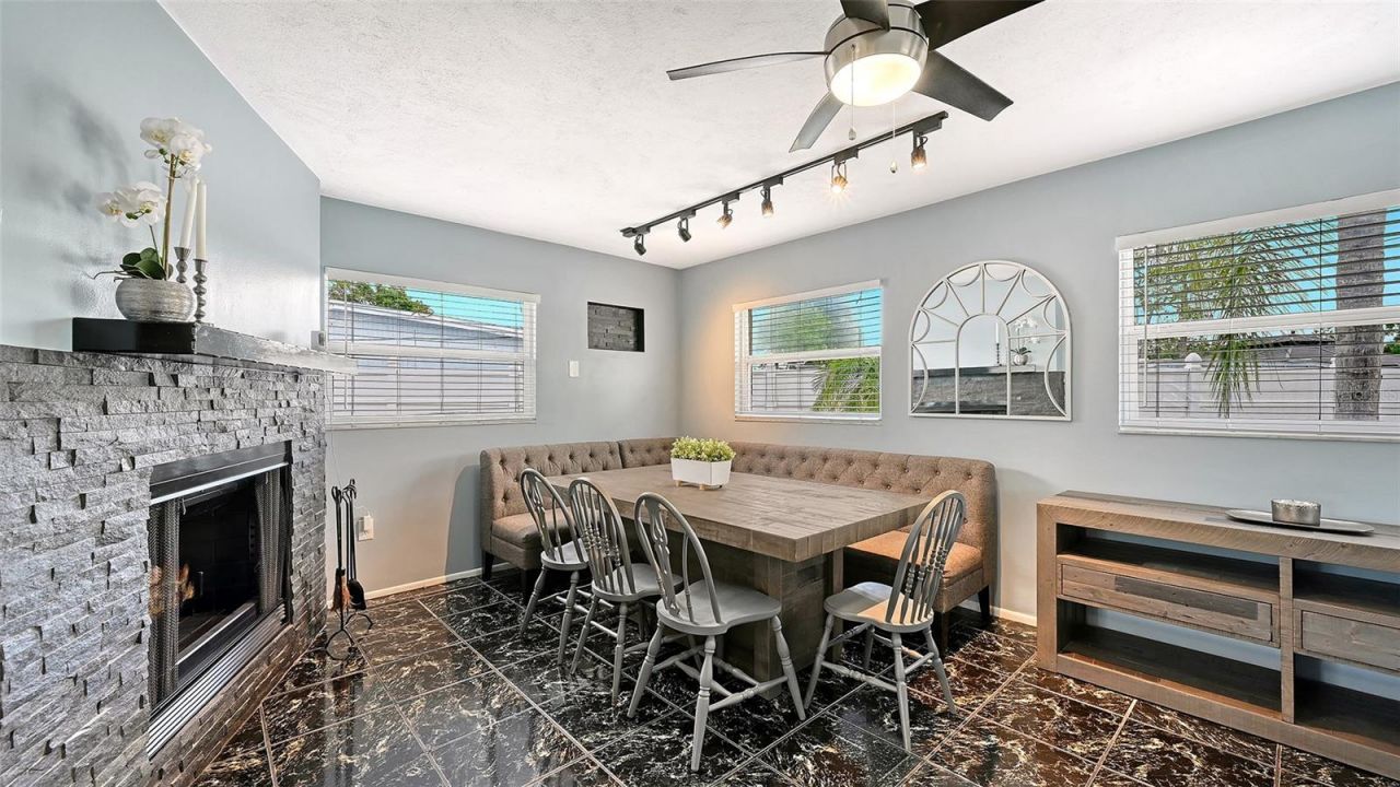 3681 Stokes Dr Drive, Sarasota, FL 34232 Photo