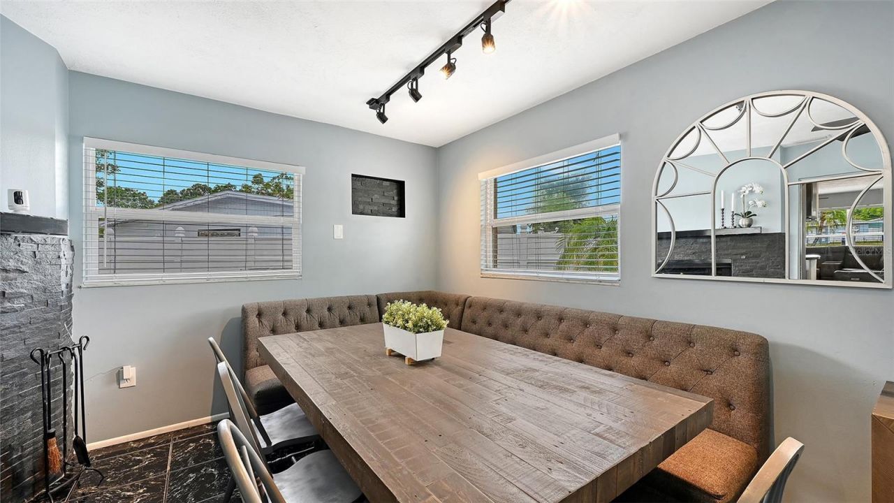 3681 Stokes Dr Drive, Sarasota, FL 34232 Photo