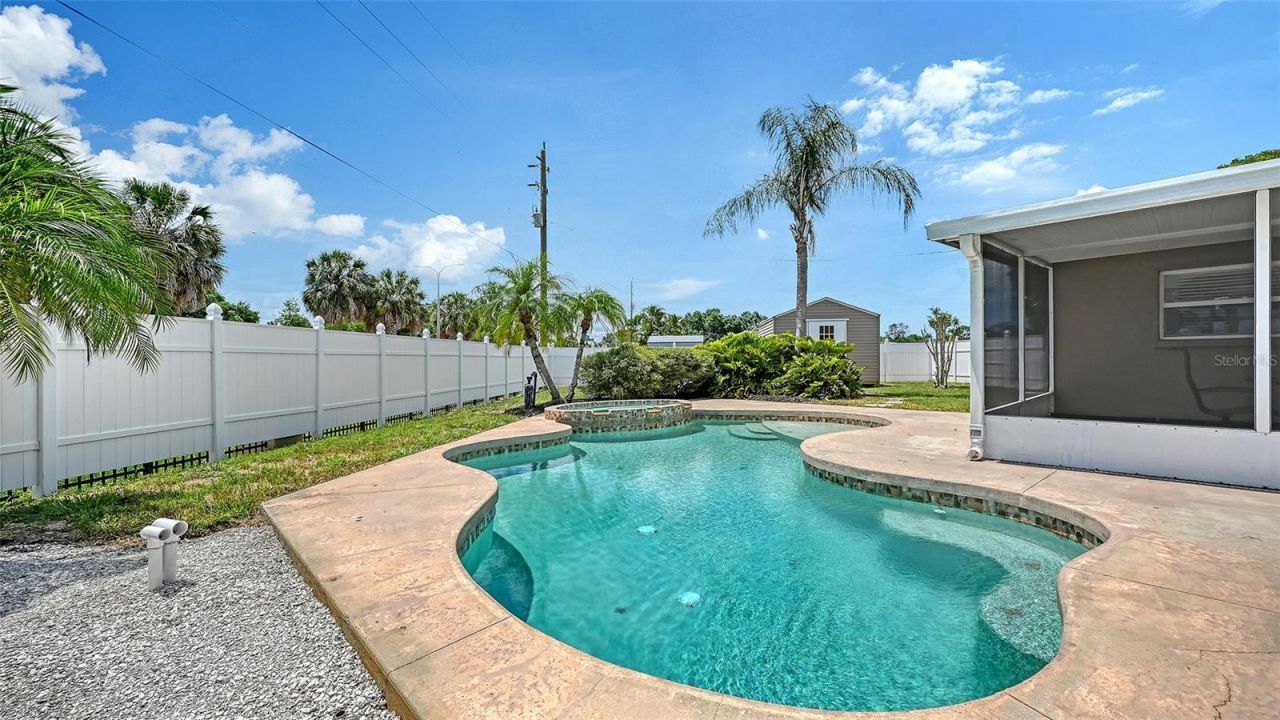 3681 Stokes Dr Drive, Sarasota, FL 34232 Photo
