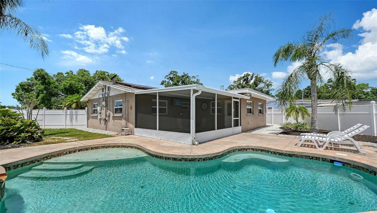 3681 Stokes Dr Drive, Sarasota, FL 34232 Photo
