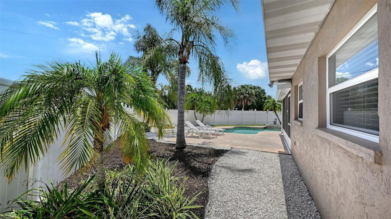 3681 Stokes Dr Drive, Sarasota, FL 34232 Photo