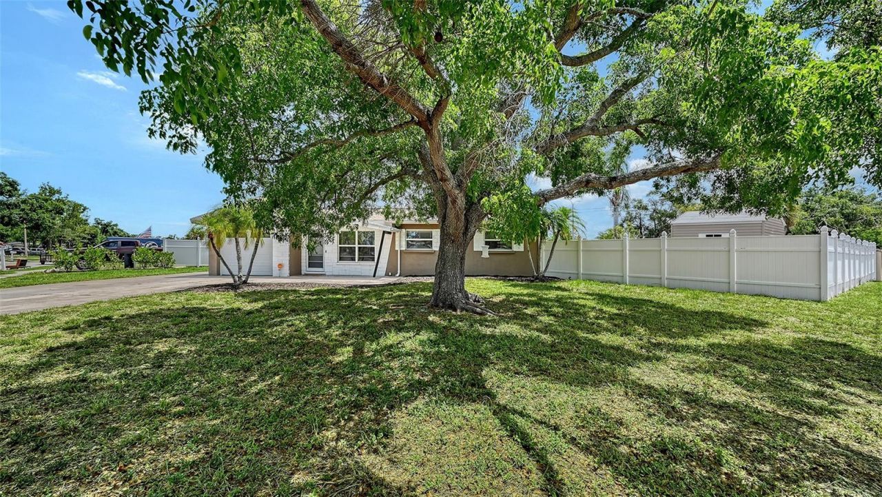 3681 Stokes Dr Drive, Sarasota, FL 34232 Photo