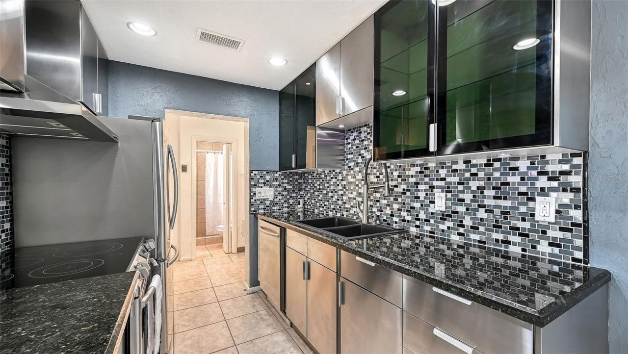 3681 Stokes Dr Drive, Sarasota, FL 34232 Photo