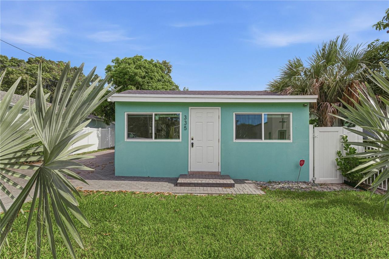 335 NE 12th Avenue, Boynton Beach, FL 33435 Photo