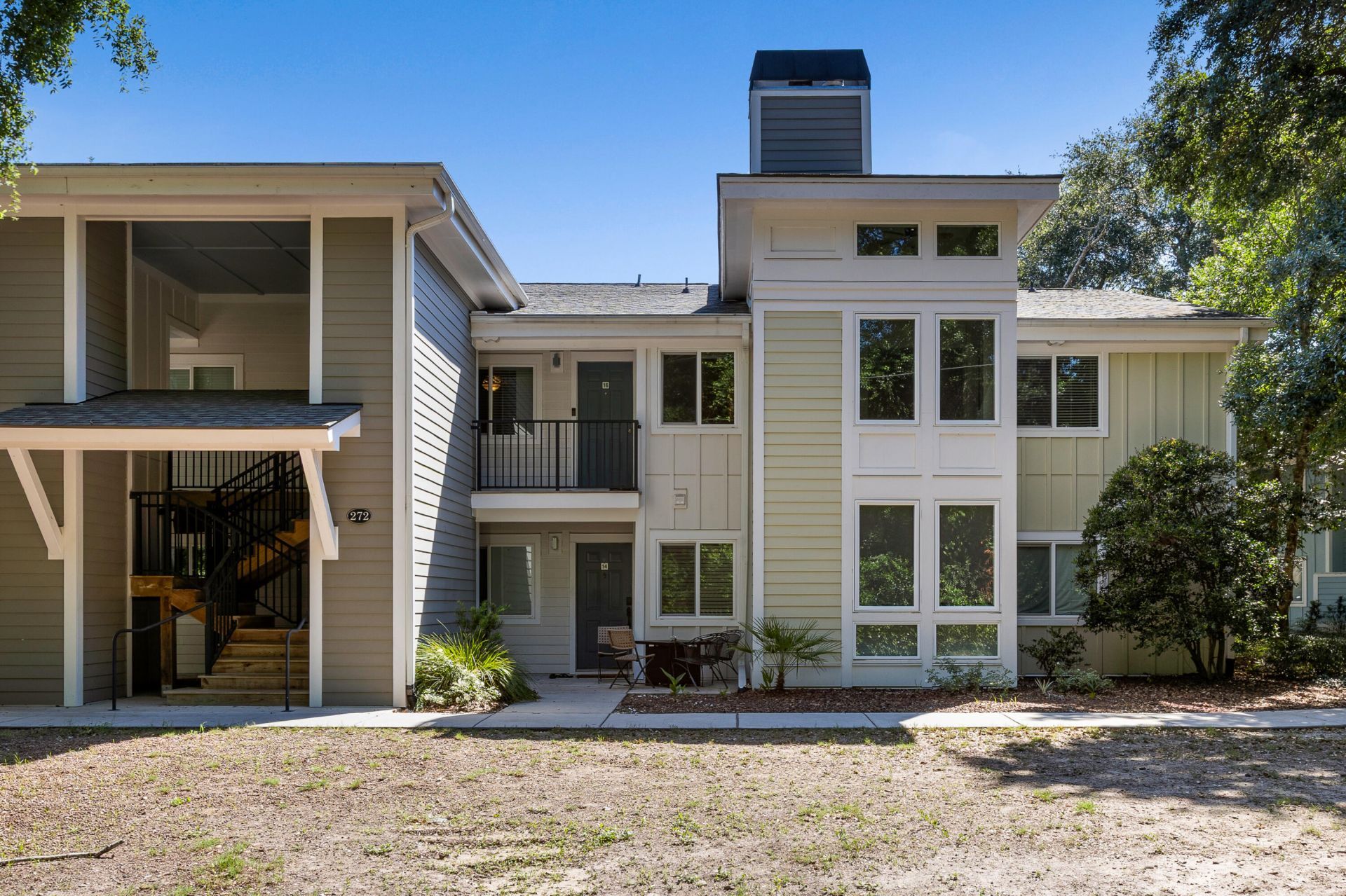 272 Alexandra Drive Photo 24