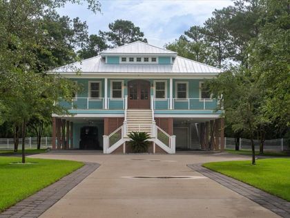 1430 Marsh Bluff Court Edisto Island, SC 29438