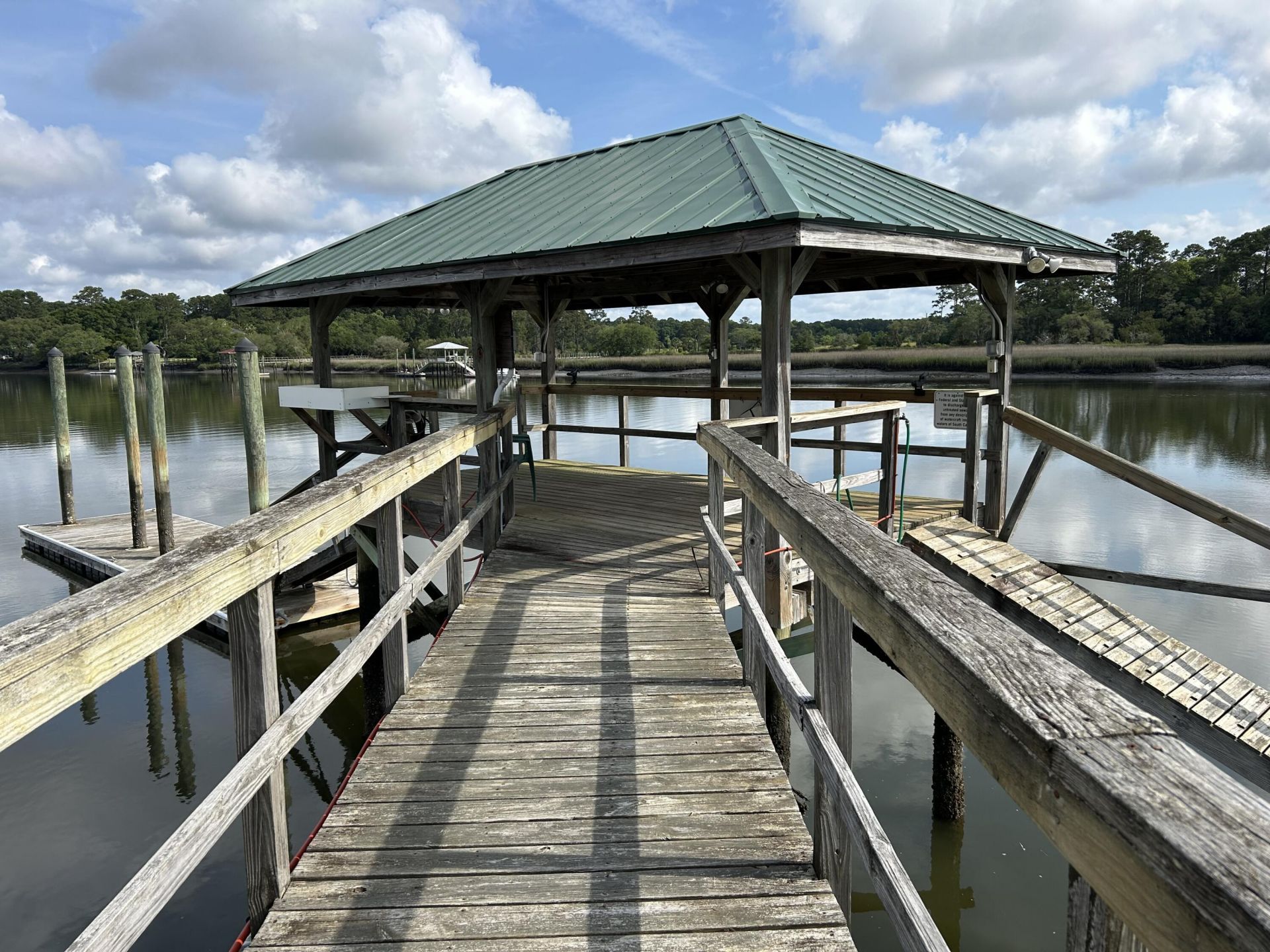 1430 Marsh Bluff Court Photo 4