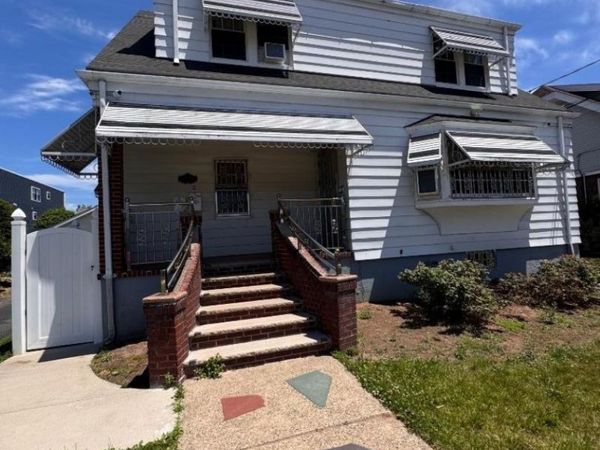 32 Lenox Ave, Paterson, NJ 07502