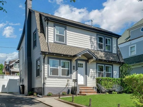 34 Cloverhill Pl, Montclair, NJ 07042
