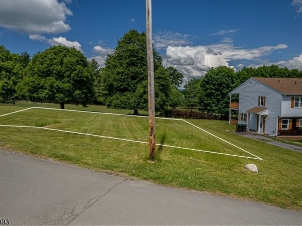 316 Shore Drive, Montague, NJ 07827