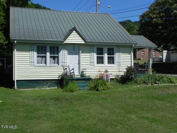 203 Klepper Lane, Rogersville, TN 37857