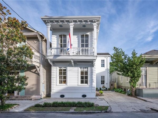 3454 LAUREL Street , New Orleans, LA 70115