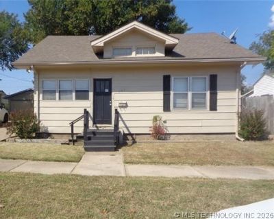 207 NW Cheyenne Avenue , Bartlesville, OK 74003 Main Photo