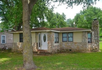 416 N Caney Street , Copan, OK 74022 Main Photo